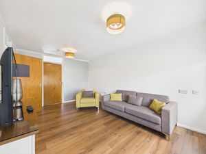 Lounge- click for photo gallery